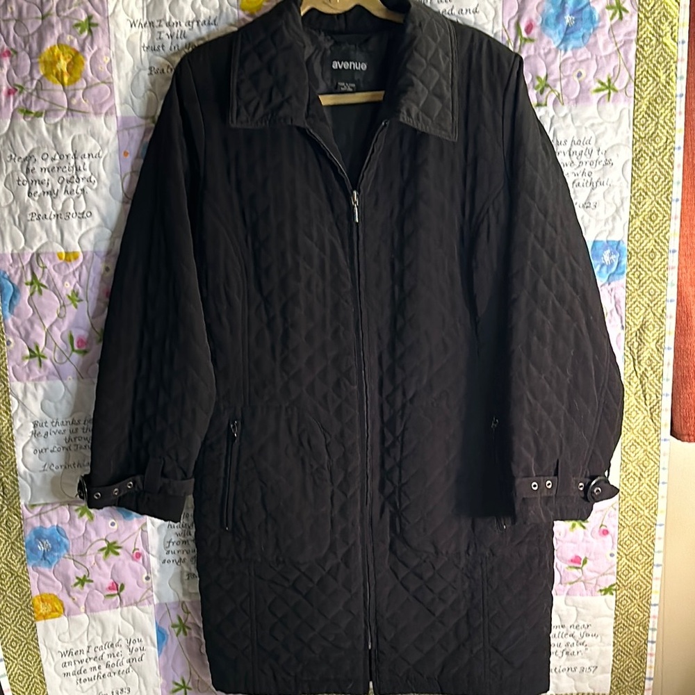 Avenue Black Quilted Coat Sz 14-16